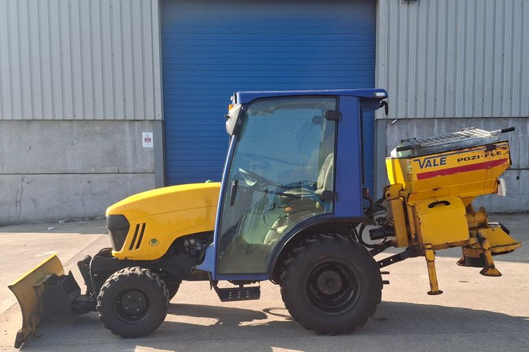 JOHN DEERE 2025R