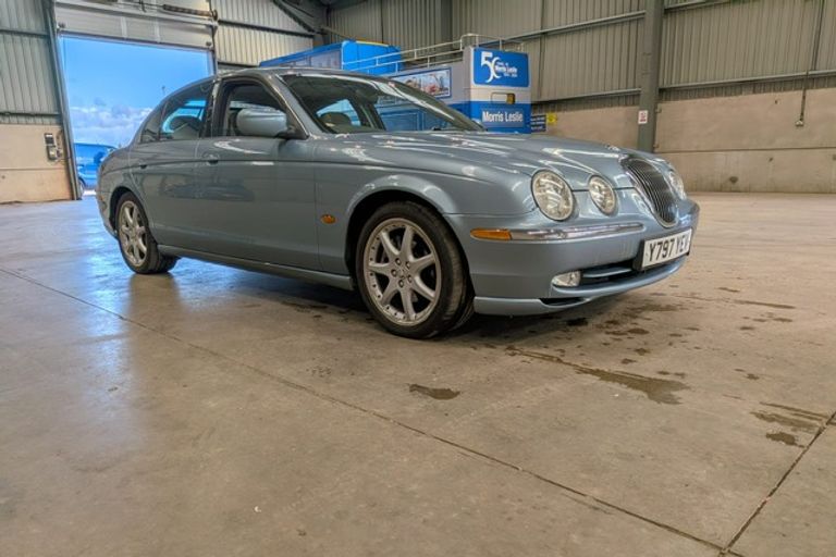 JAGUAR S-TYPE