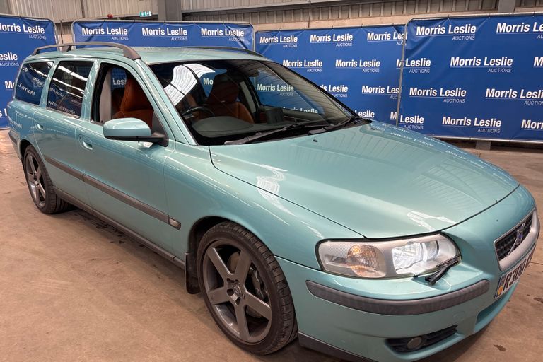 VOLVO 70 SERIES