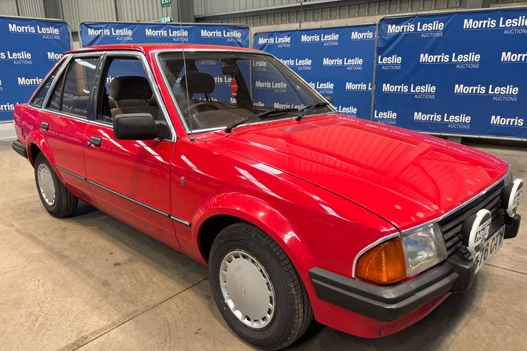 FORD ESCORT GHIA