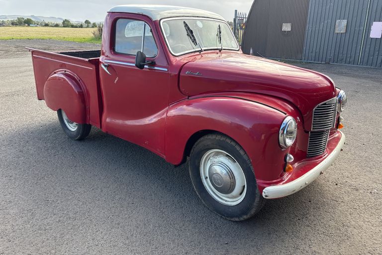 AUSTIN A40 