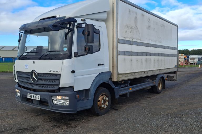 MERCEDES-BENZ 818 ATEGO (2)