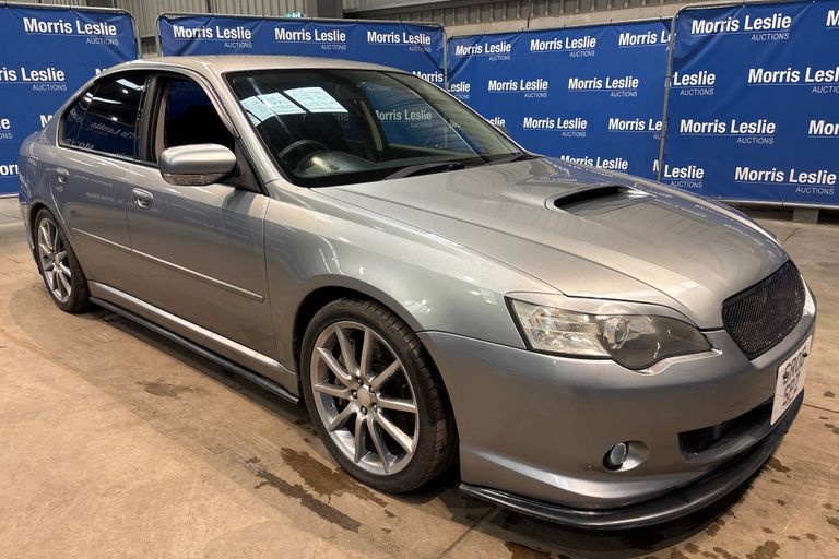 SUBARU LEGACY B4