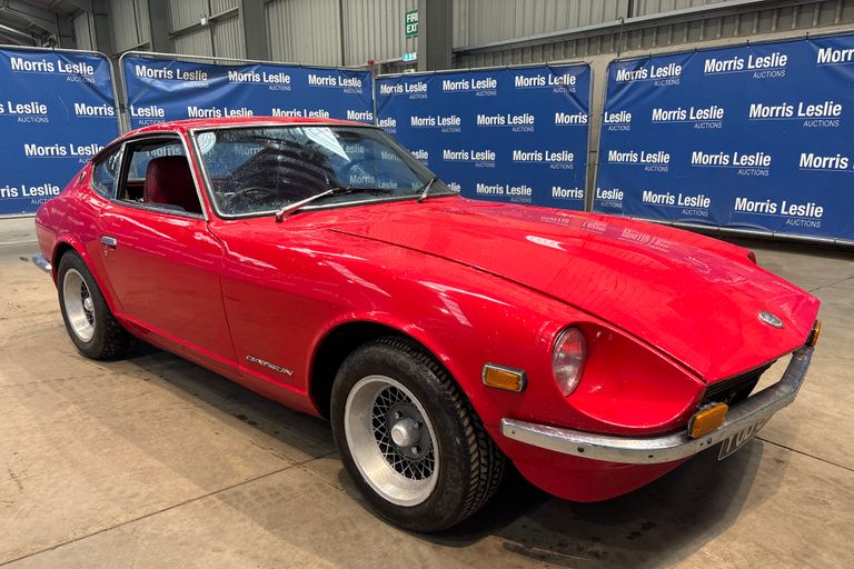 DATSUN 240 Z