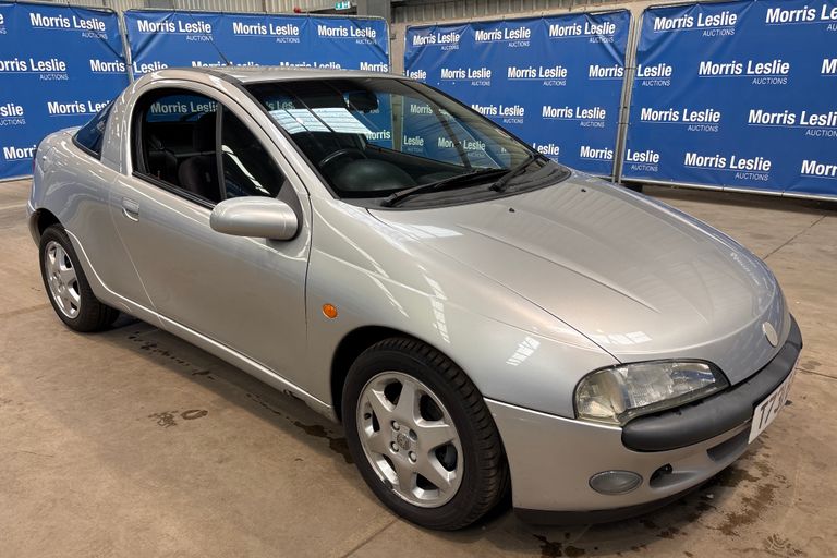 VAUXHALL TIGRA