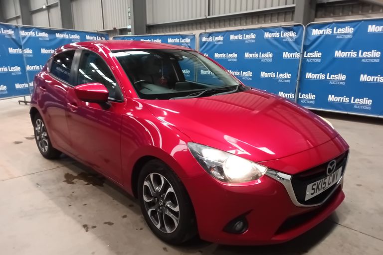 MAZDA 2