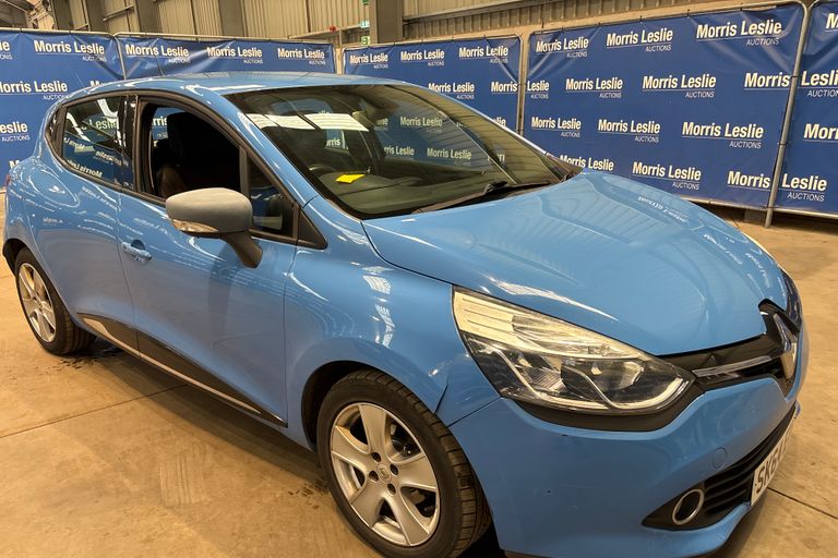 RENAULT CLIO