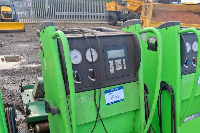 1x AIR CON UNITS 