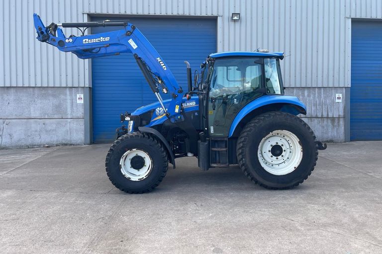 NEW HOLLAND T4.95