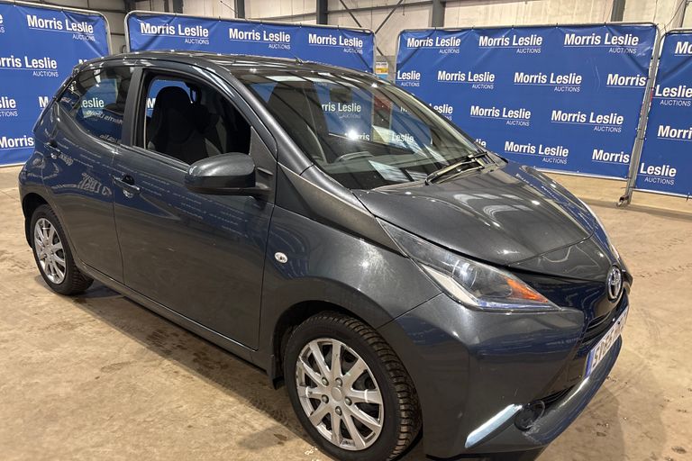 TOYOTA AYGO