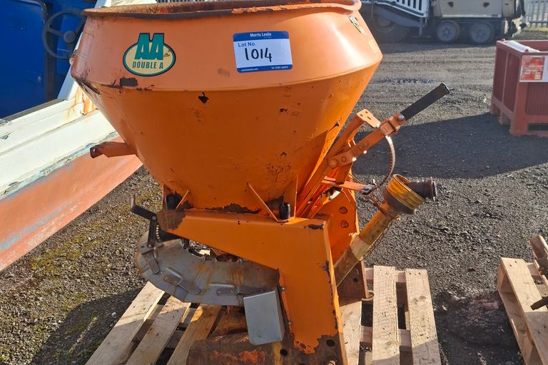 1x KUHN SPREADER 