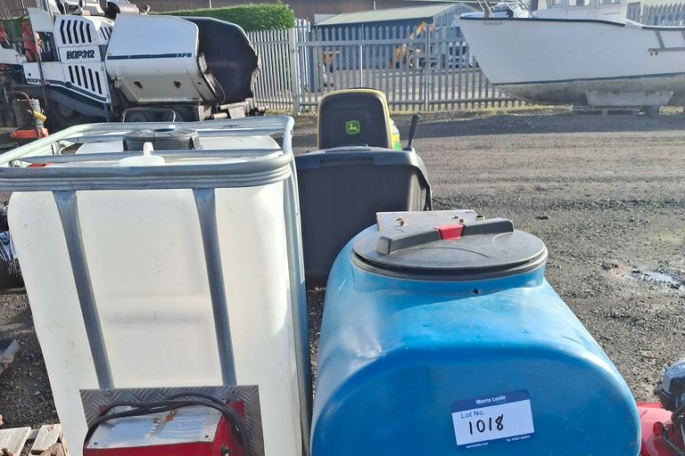2x WATER TANKS 