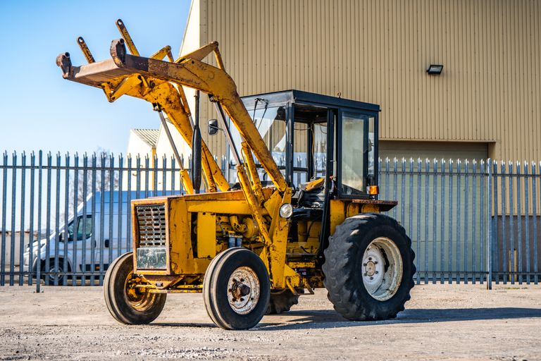 INTERNATIONAL 3434 LOADER