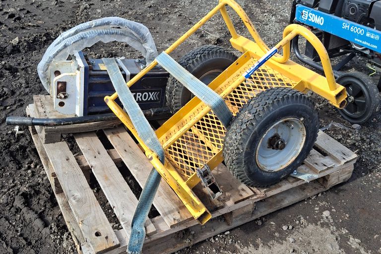 NEW HEAVY DUTY PECKER FOR DIGGER 