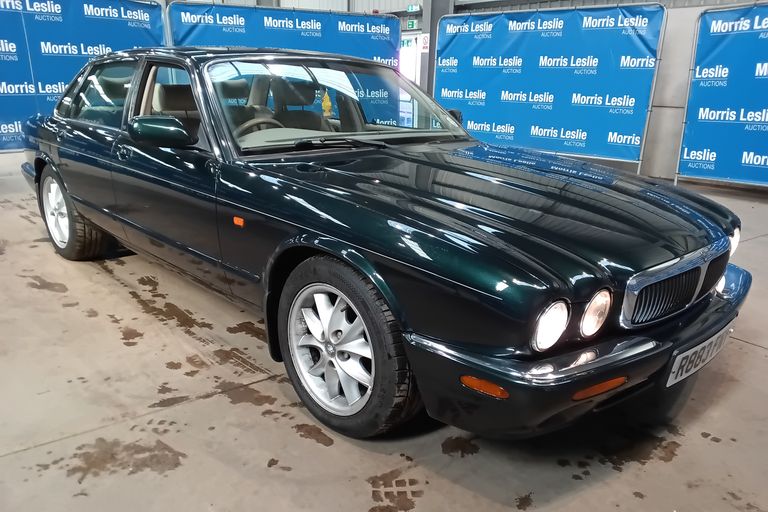 JAGUAR V8 XJ SRS