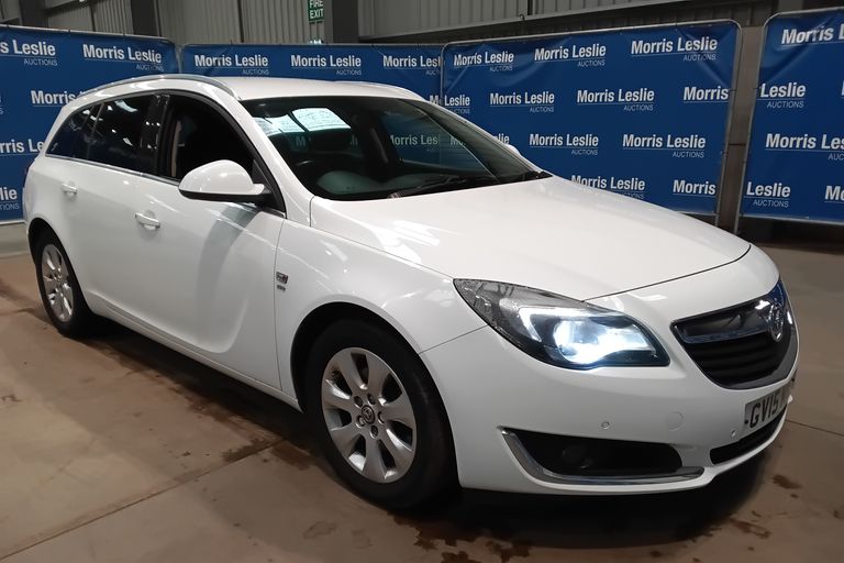 VAUXHALL INSIGNIA