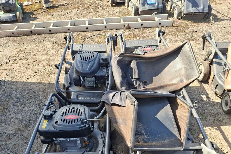 4X WEIBANG MOWERS 2X BAGS 