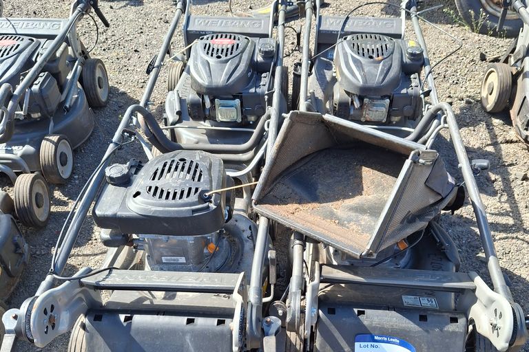 4X WEIBANG MOWERS 1X BAGS 