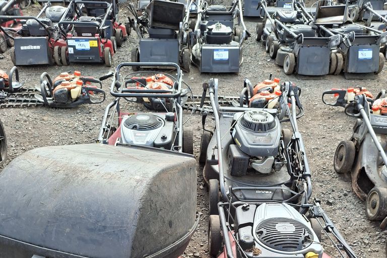 3X ROVER MOWERS, 1X WEIBANG MOWER, 1X BAG 
