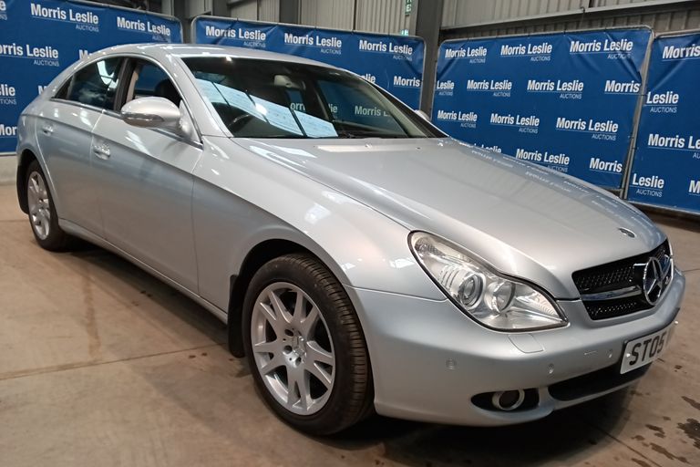 MERCEDES CLS