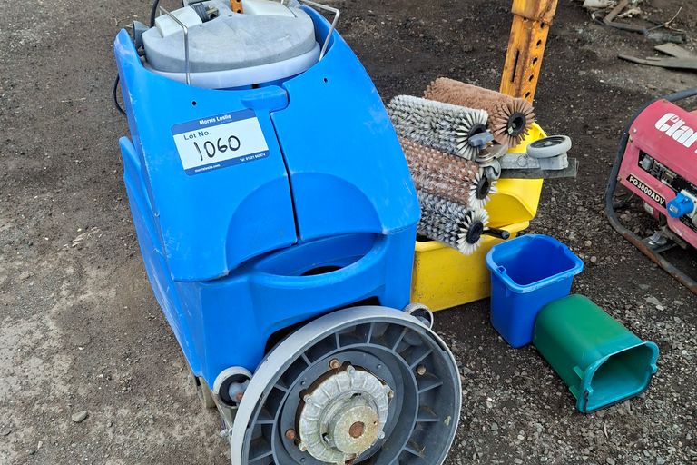 INDUSTRAIL FLOOR POLISHER 