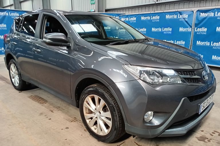 TOYOTA RAV 4
