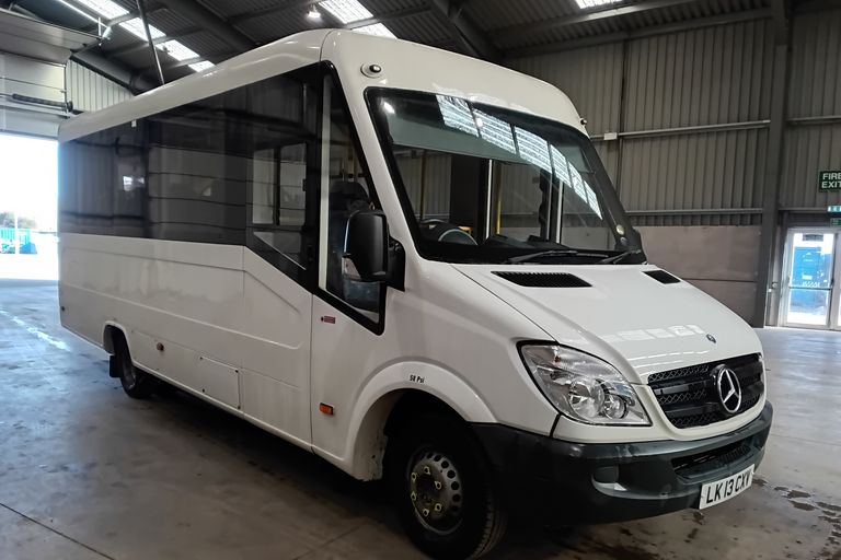 MERCEDES-BENZ SPRINTER 513 CDI