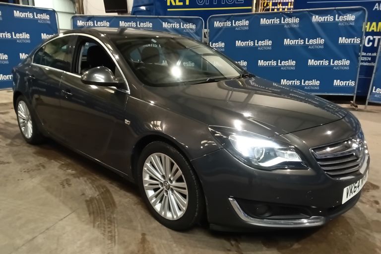 VAUXHALL INSIGNIA