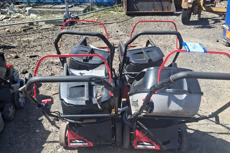 4X MASPORT MOWERS C/W BAGS 