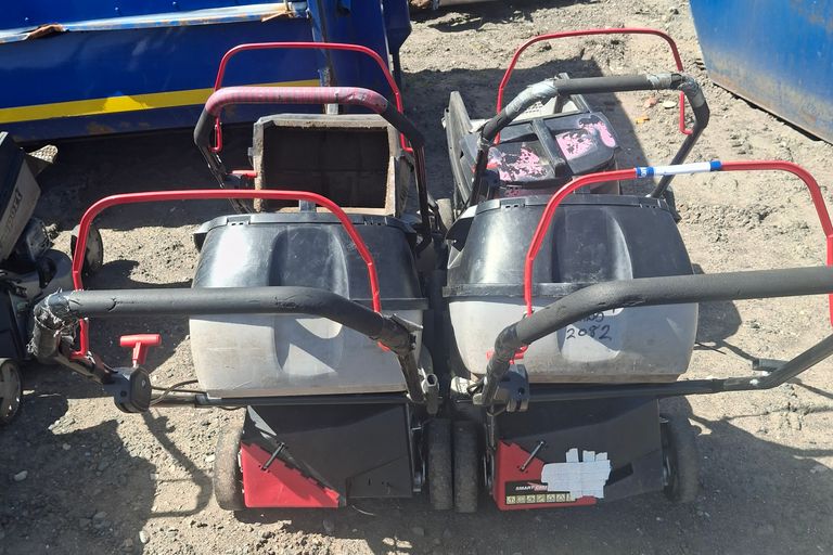 4X MASPORT MOWERS C/W BAGS 