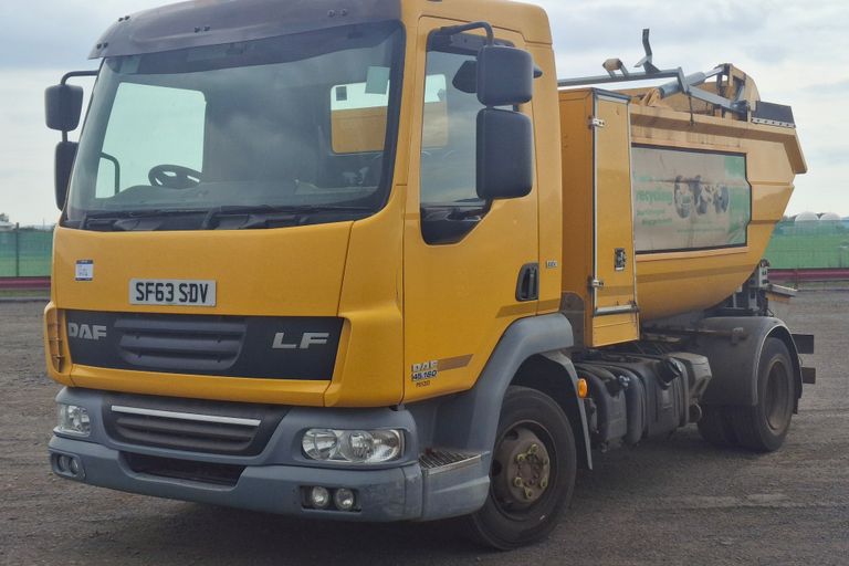 DAF TRUCKS LF