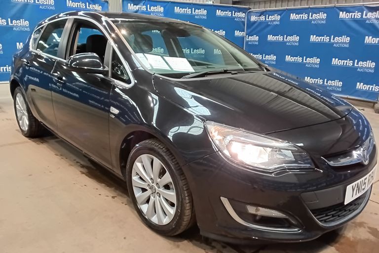 VAUXHALL ASTRA