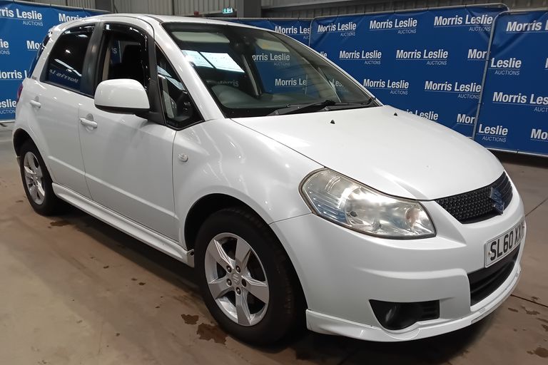 SUZUKI SX4