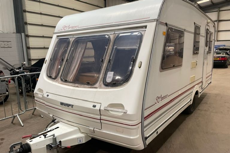 SWIFT  490 SILVER ANNIVERSARY