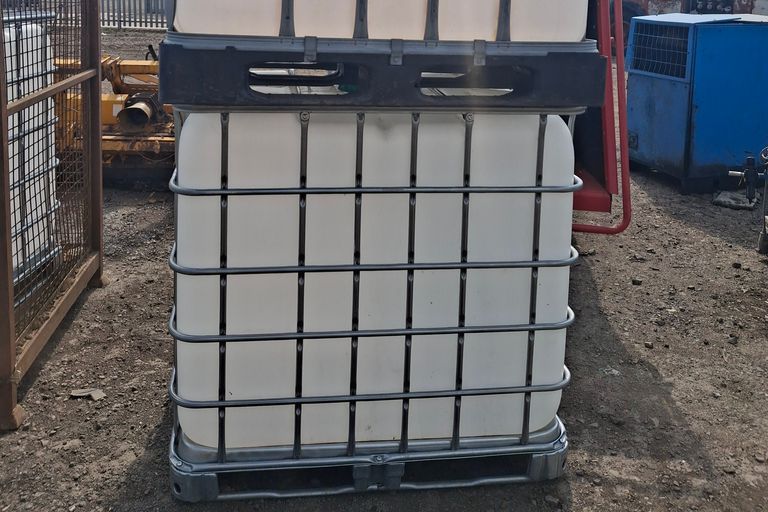 2X IBC CONTAINERS IN CAGE 