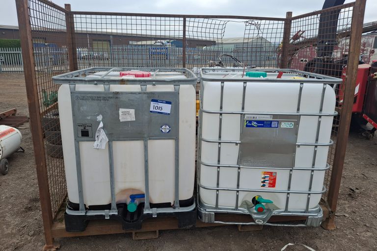 2X IBC CONTAINER 
