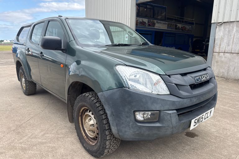 ISUZU D-MAX