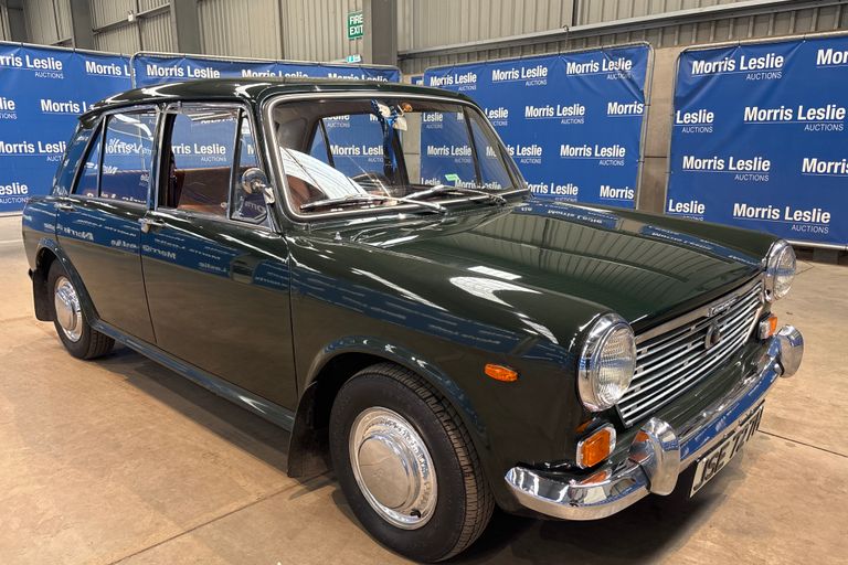 AUSTIN 1300