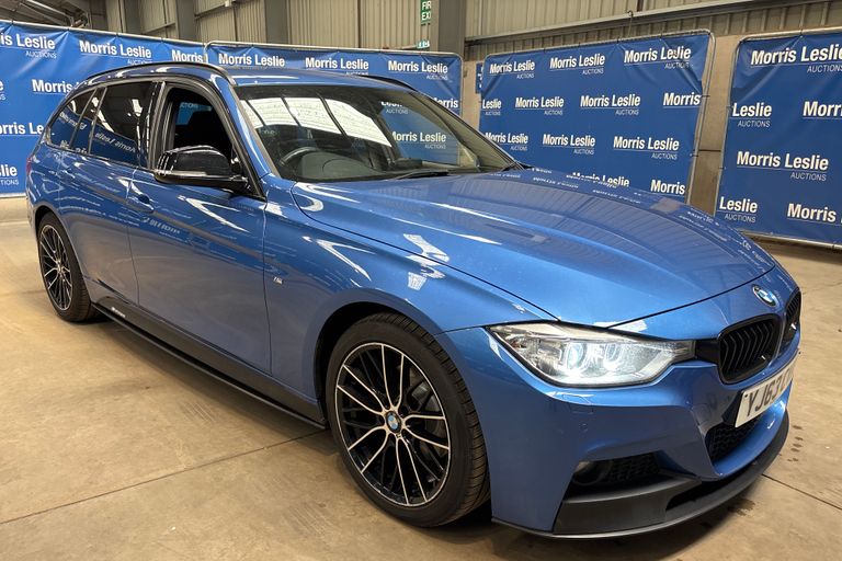 BMW 3 SERIES