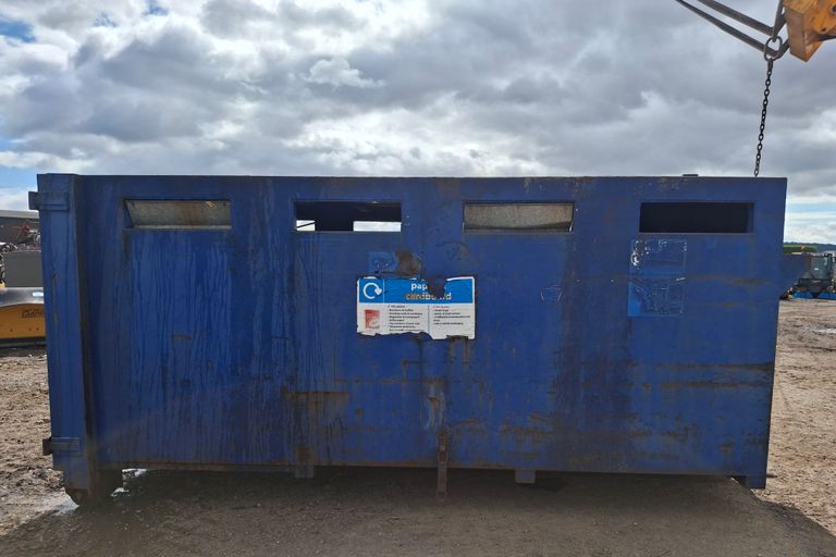 PAPER SKIP 