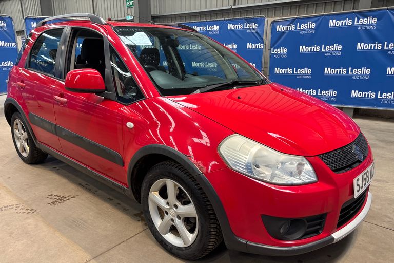 SUZUKI SX4