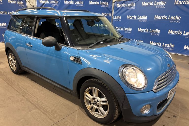 MINI CLUBMAN