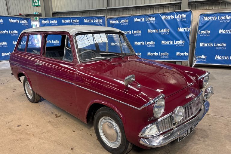 FORD ANGLIA